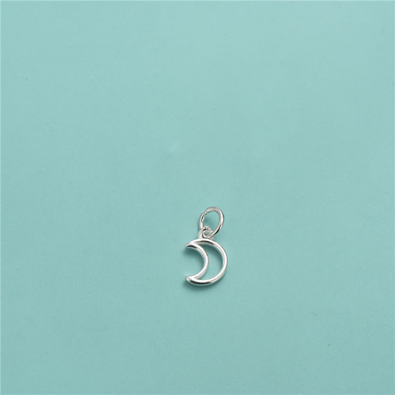 Sterling Silver Moon Pendant 925 Sterling Silver - 7.5 x 10.8mm - Hole:Approx 3.8mm - .49 grams - NEW424