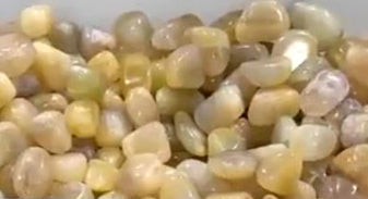 YELLOW Fluorite Tumbled Stones 25 to 35mm - 1 LB. - China - NEW822