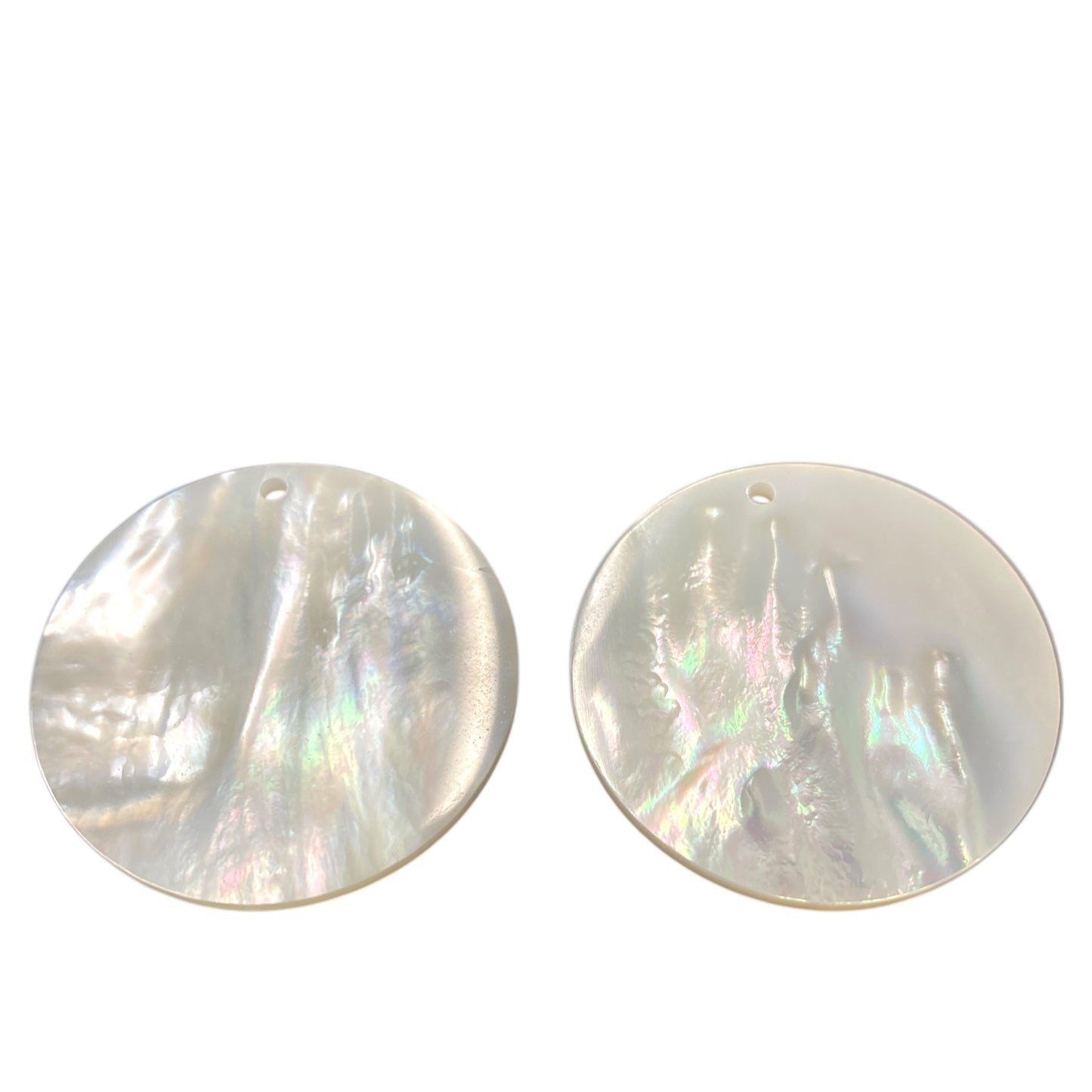15mm Round MOP Natural White Shell with one 2mm Hole - - China