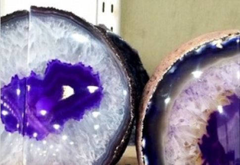 AGATE GRADE A BOOKENDS - 3-5 kg per Pair - Price per Gram - NEW1221 - Agate Bookends have no imperfections on their surface and are vividly colored 3kg = $45