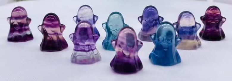 Ghost - Fluorite - 1 cm - Micro Collection Hand Carved in China - NEW922