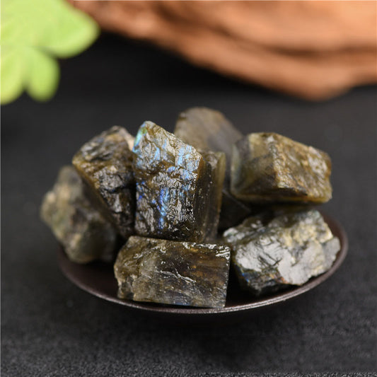 Raw Labradorite Stone - 3 to 5 cm - Sold by the gram - China - tumbling rock