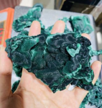 Malachite Specimens Stones - 90 grams - 3 to 5 cm - China - NEW921