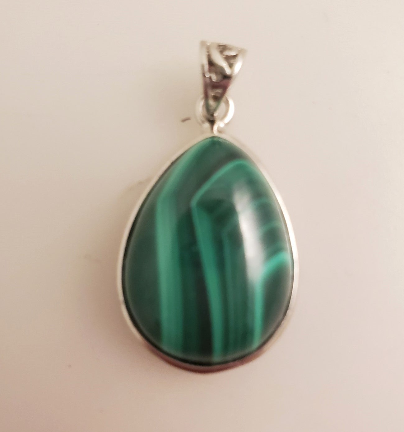 Malachite Gemstone Pendant with Silver color plated brass Bail - 21x16x6mm - 4mm Hole - NEW922