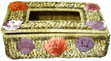 SHELL DECORATED TISSUE BOX COVER