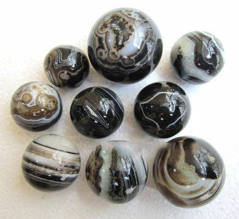 BLACK SULEMANI AGATE - 40 - 60mm-  Stone Sphere - Price per gram - NEW221